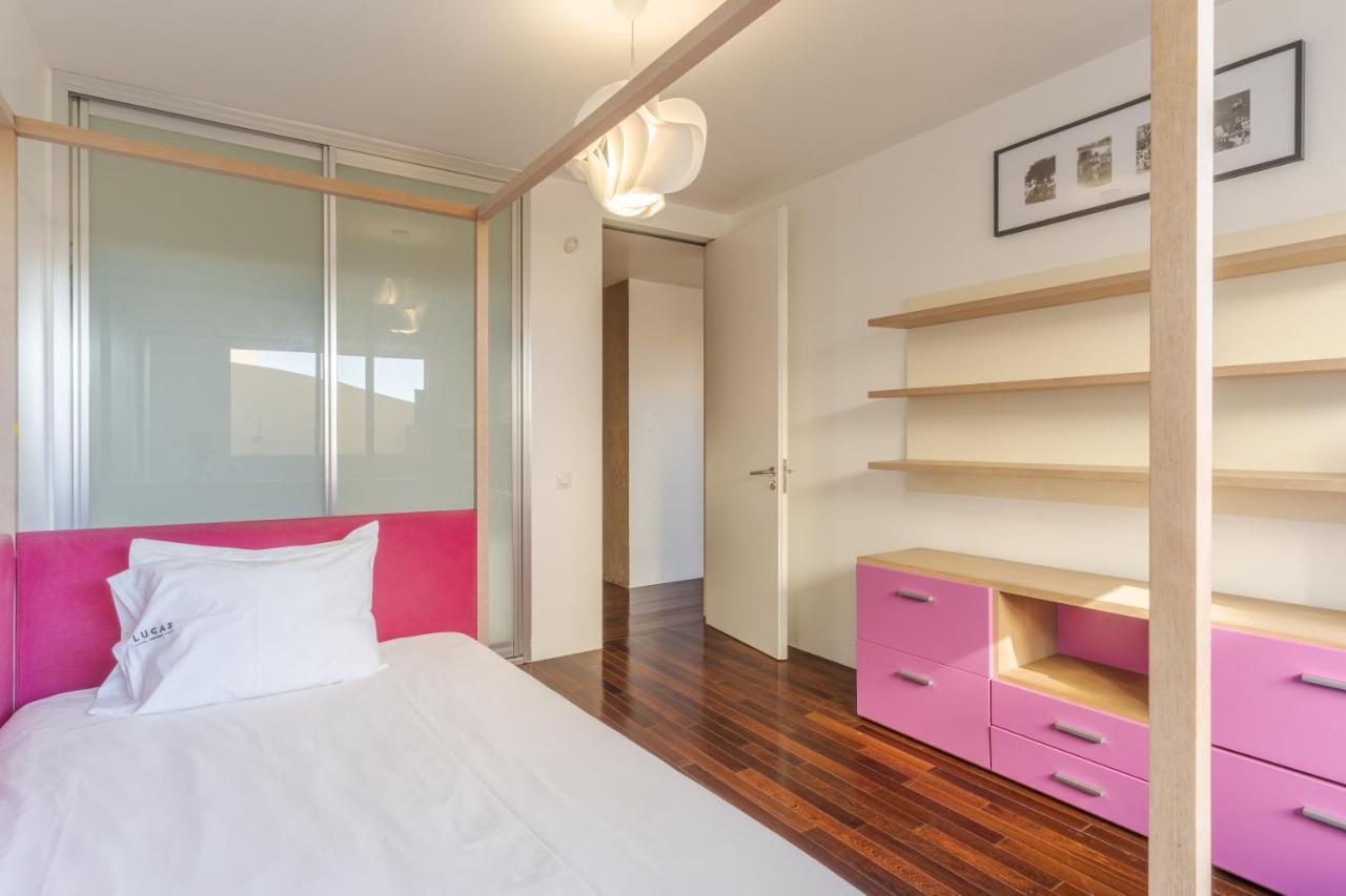 פונשל Pakisa Apartment מראה חיצוני תמונה